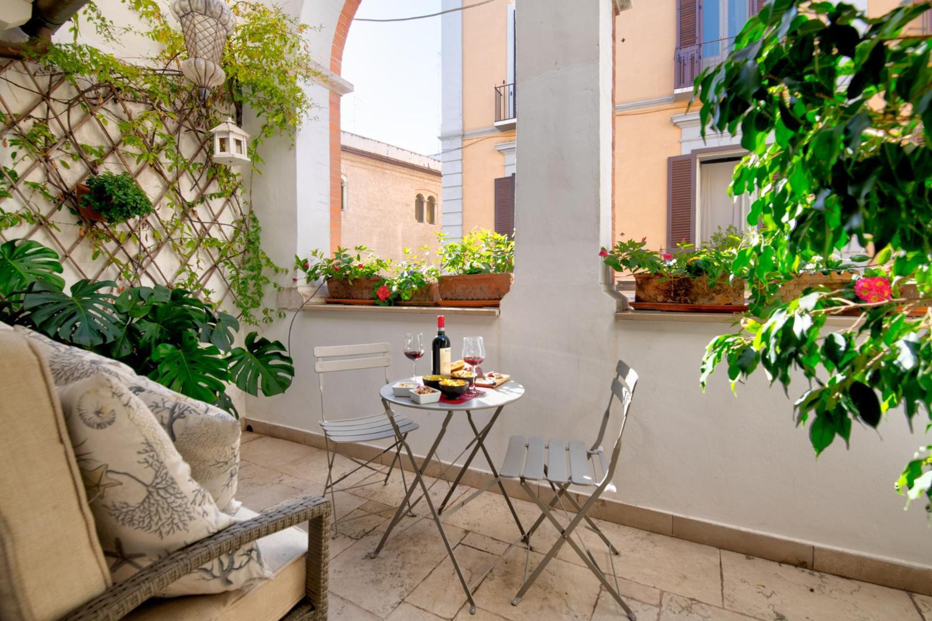 Riccardo Luxury Apartment Бари Экстерьер фото