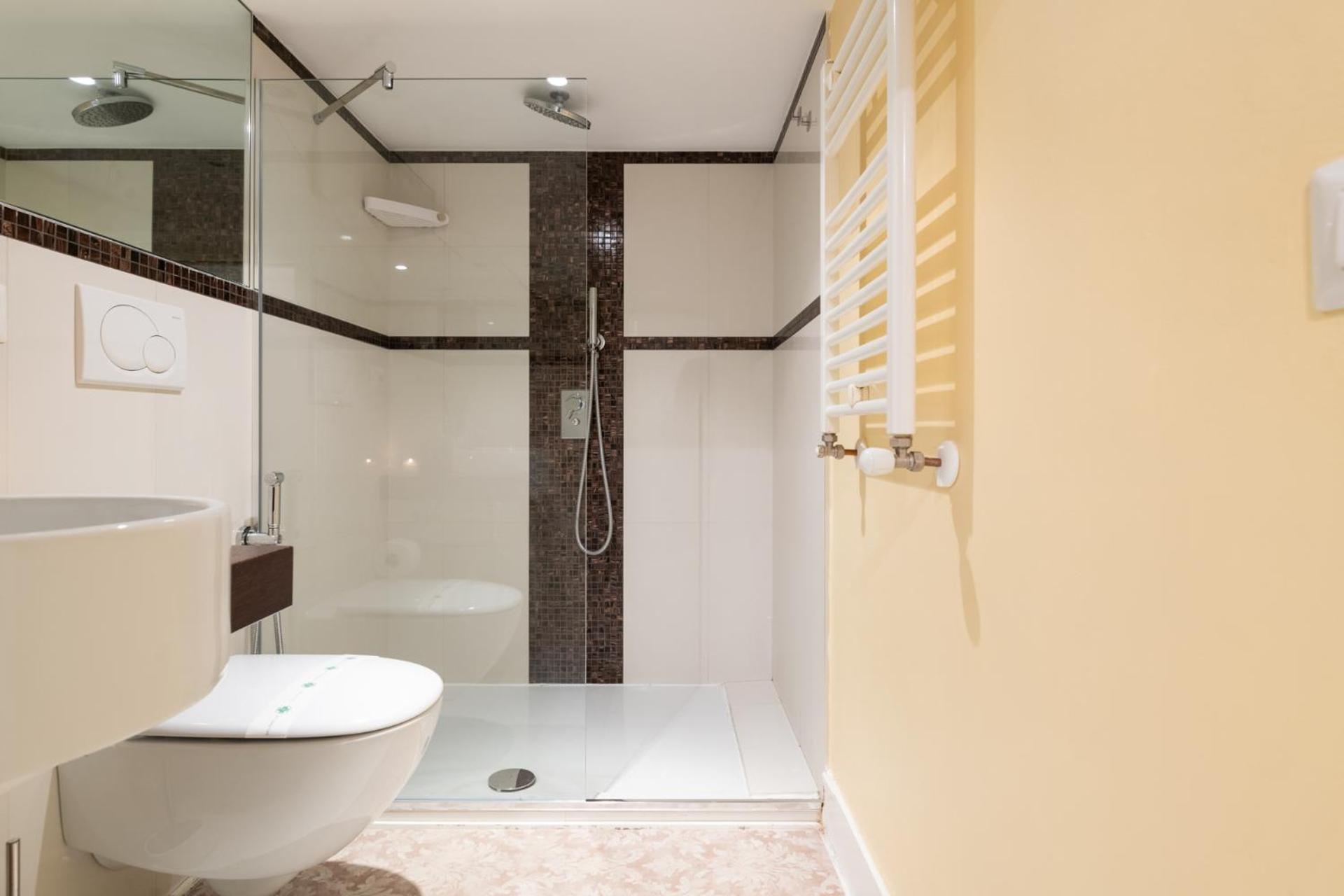 Riccardo Luxury Apartment Бари Экстерьер фото