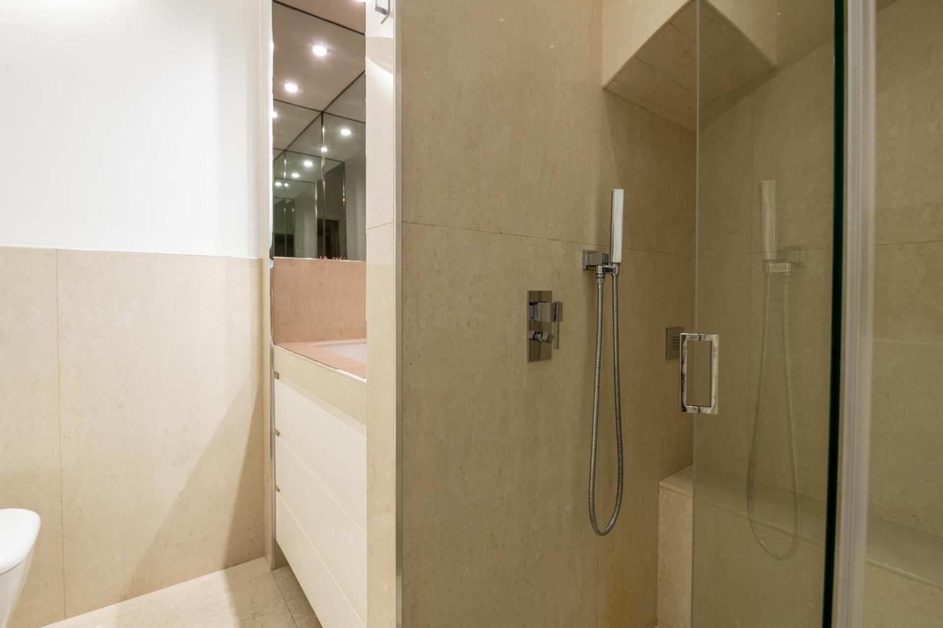 Riccardo Luxury Apartment Бари Экстерьер фото