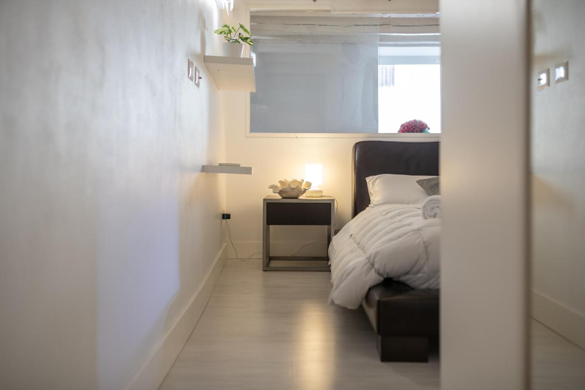 Riccardo Luxury Apartment Бари Экстерьер фото