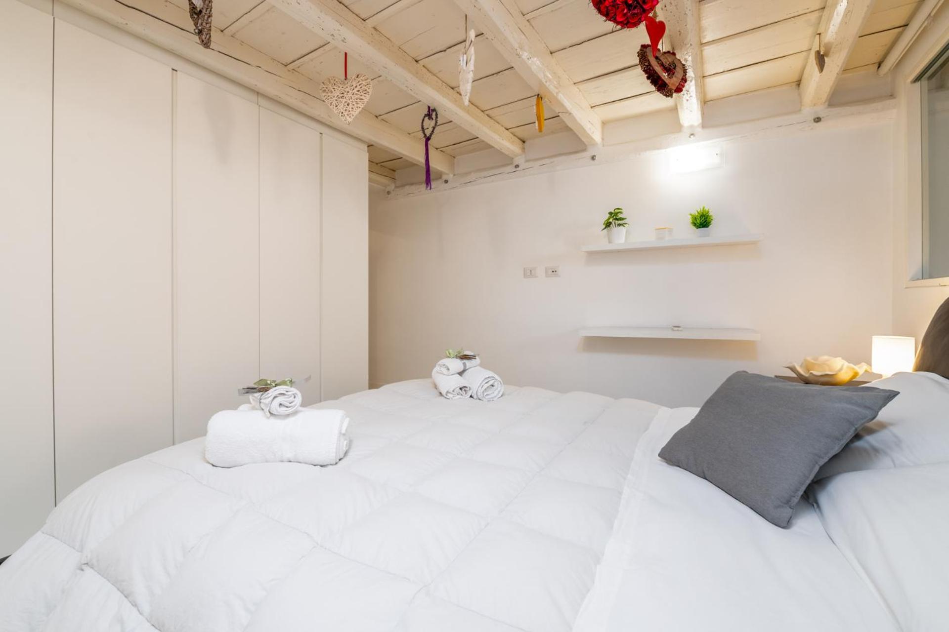 Riccardo Luxury Apartment Бари Экстерьер фото